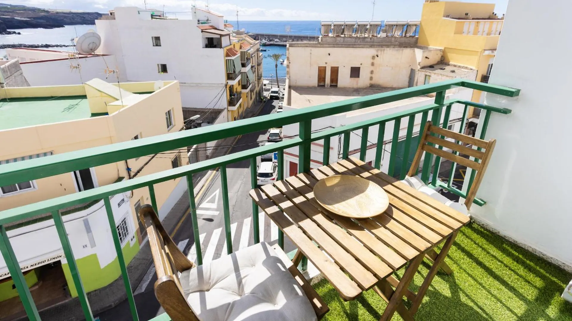 Nice 2 Bd Apartment By The Sea In Playa San Juan