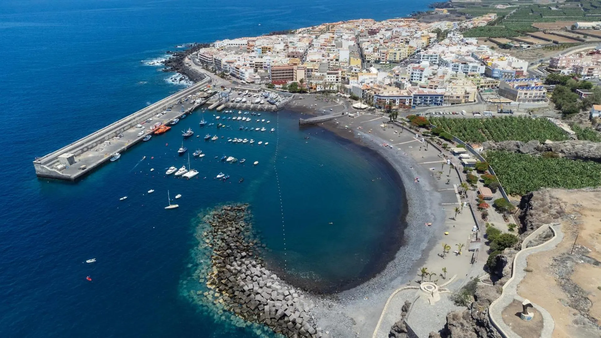 Nice 2 Bd Apartment By The Sea In Playa San Juan