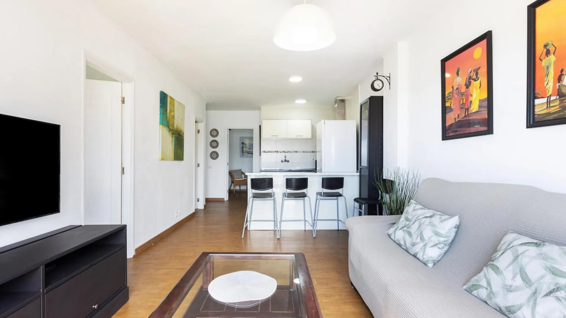 Nice 2 Bd Apartment By The Sea In Playa San Juan